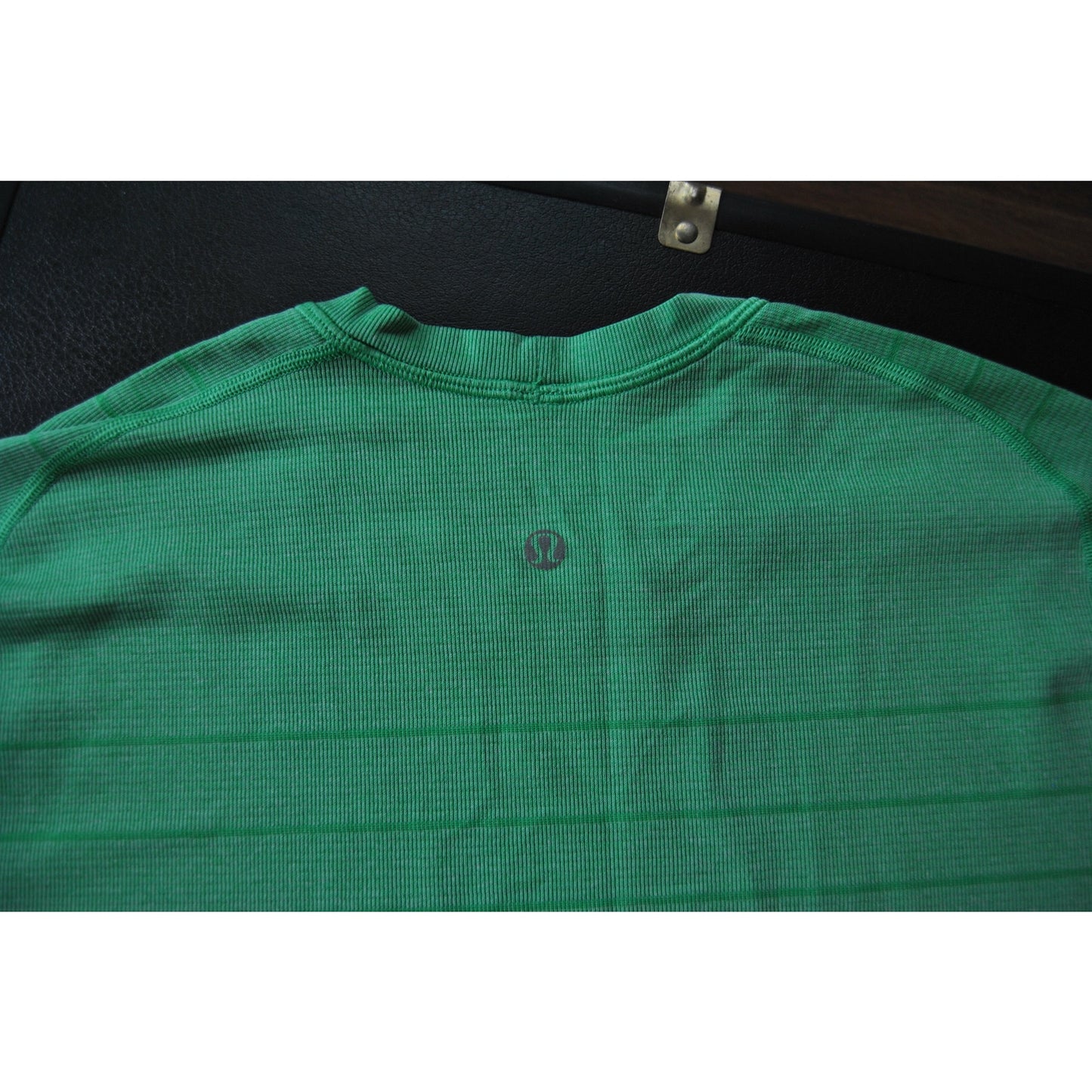 Lululemon Large Fit Green Athletic Short Sleeve Shirt