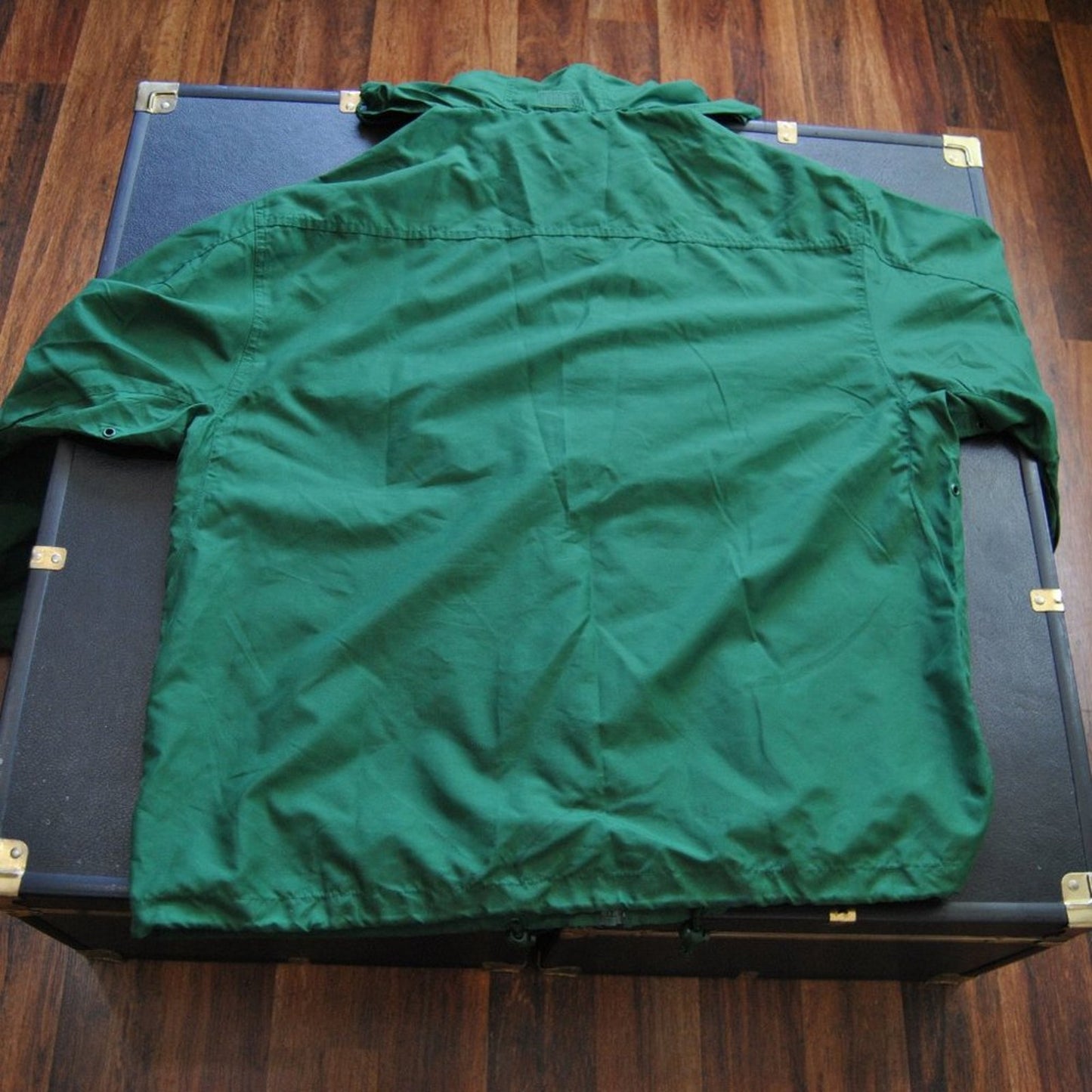 Green Bay Packers XLV NFL Large Green Windbreaker w/ Hideaway Hood
