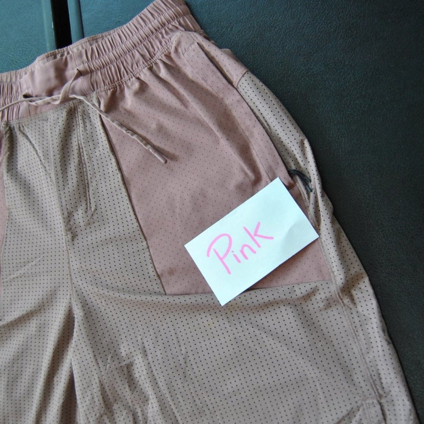 Lululemon Small Step Back Jump Mesh Athletic Short Dust Red 8" Inseam