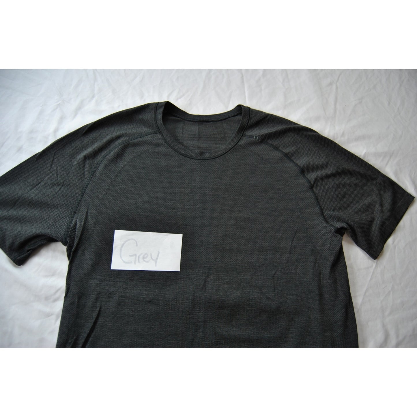 Metal Vent Tech Graphite Grey/Black Short Sleeve Shirt