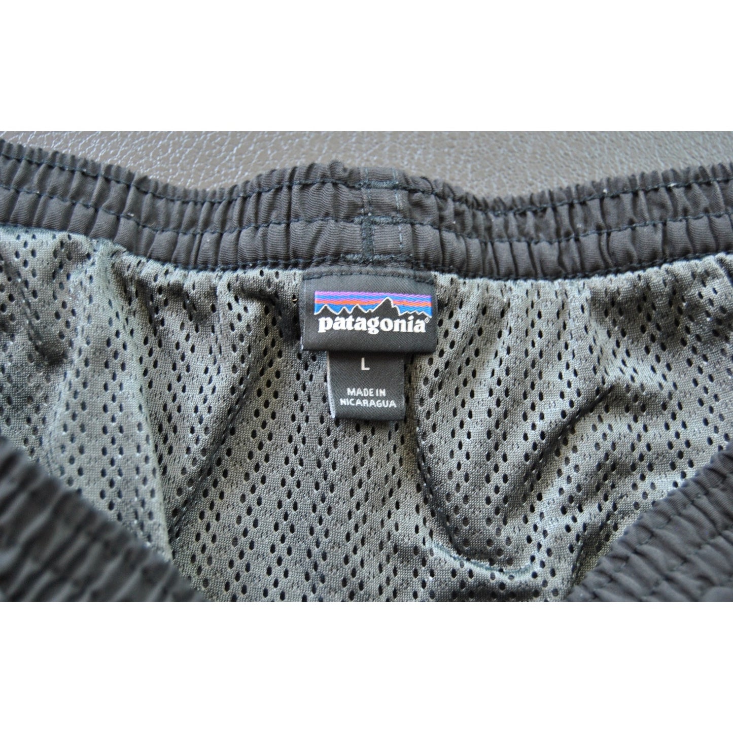 Patagonia Large Black 7" Inseam Shorts w/ Front & back Pocket