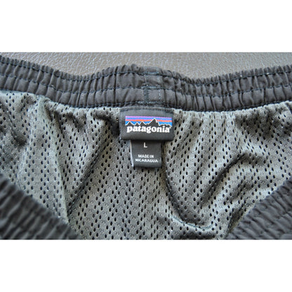Patagonia Large Black 7" Inseam Shorts w/ Front & back Pocket