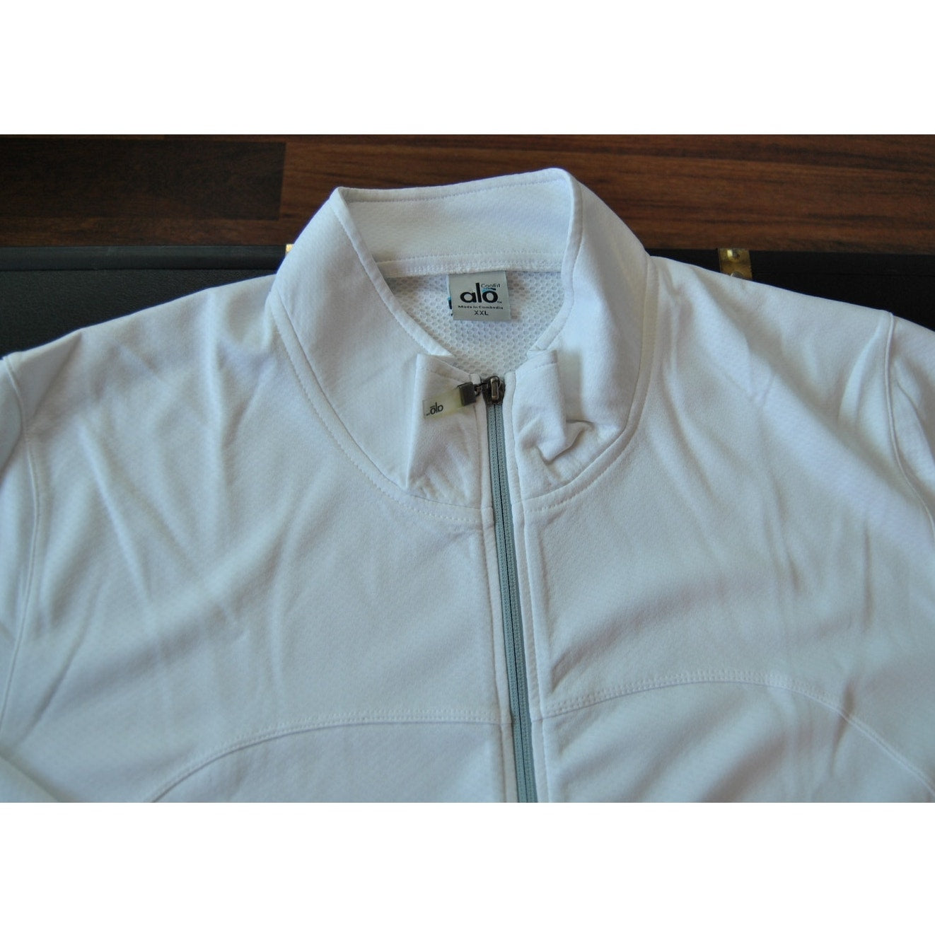 Alo CoolFit Full Zipper-down Lightweight Jacket 2X-Large