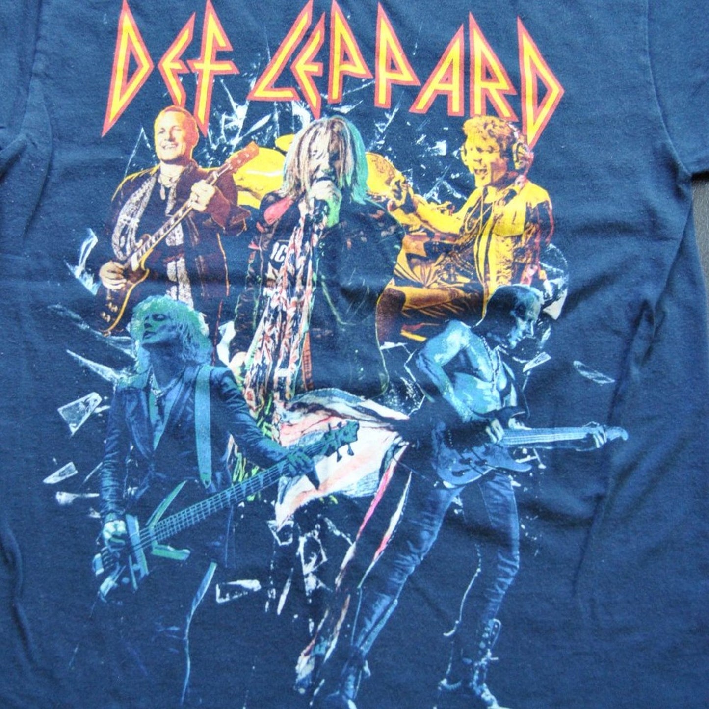 Def Leppard Tour 2016 Small (Fit) Blue w/ Yellow Short Sleeve Shirt