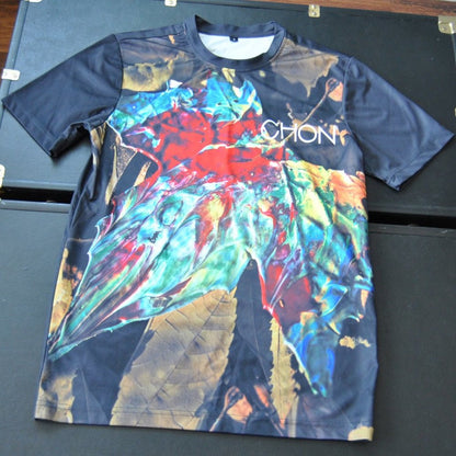 Chon Small Abstract Art Design Black Short Sleeve Shirt