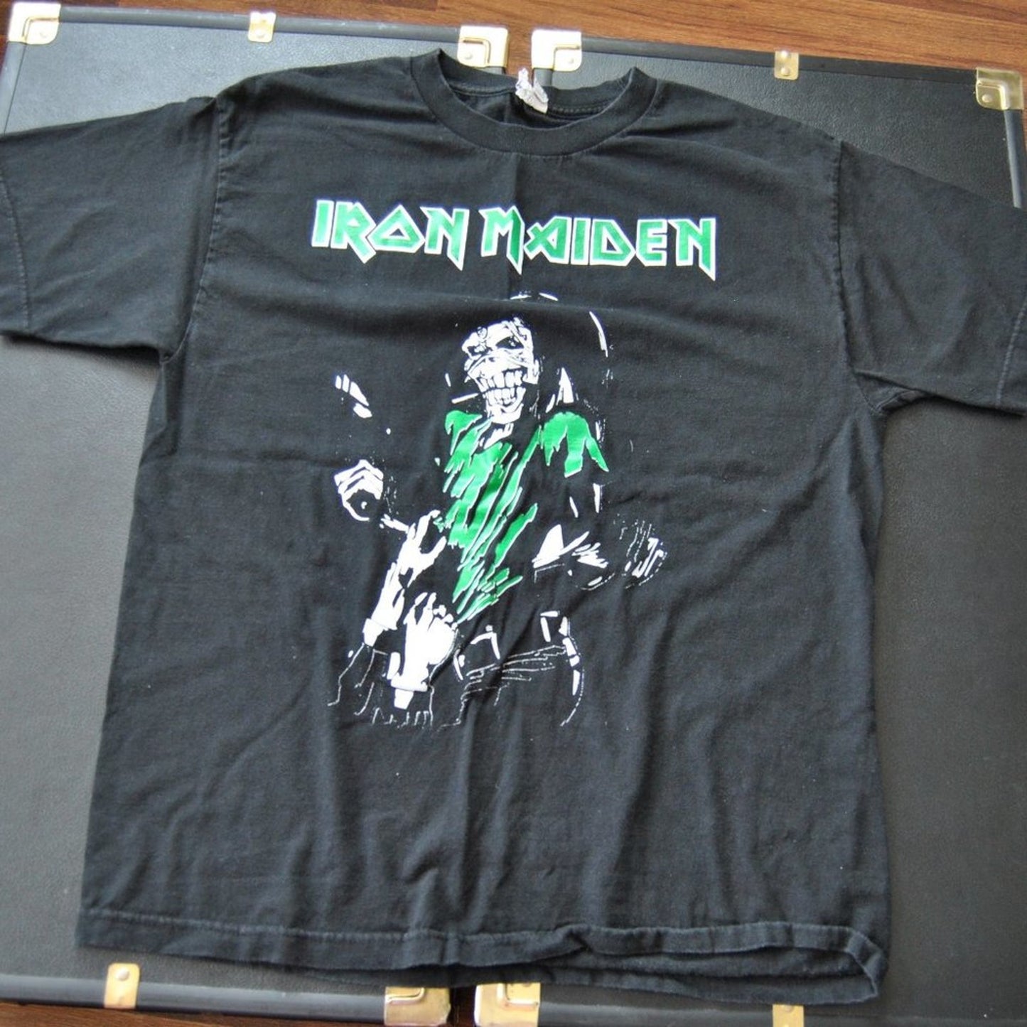 Iron Maiden Skeleton Alstyle Large Black & Green Short Sleeve Shirt