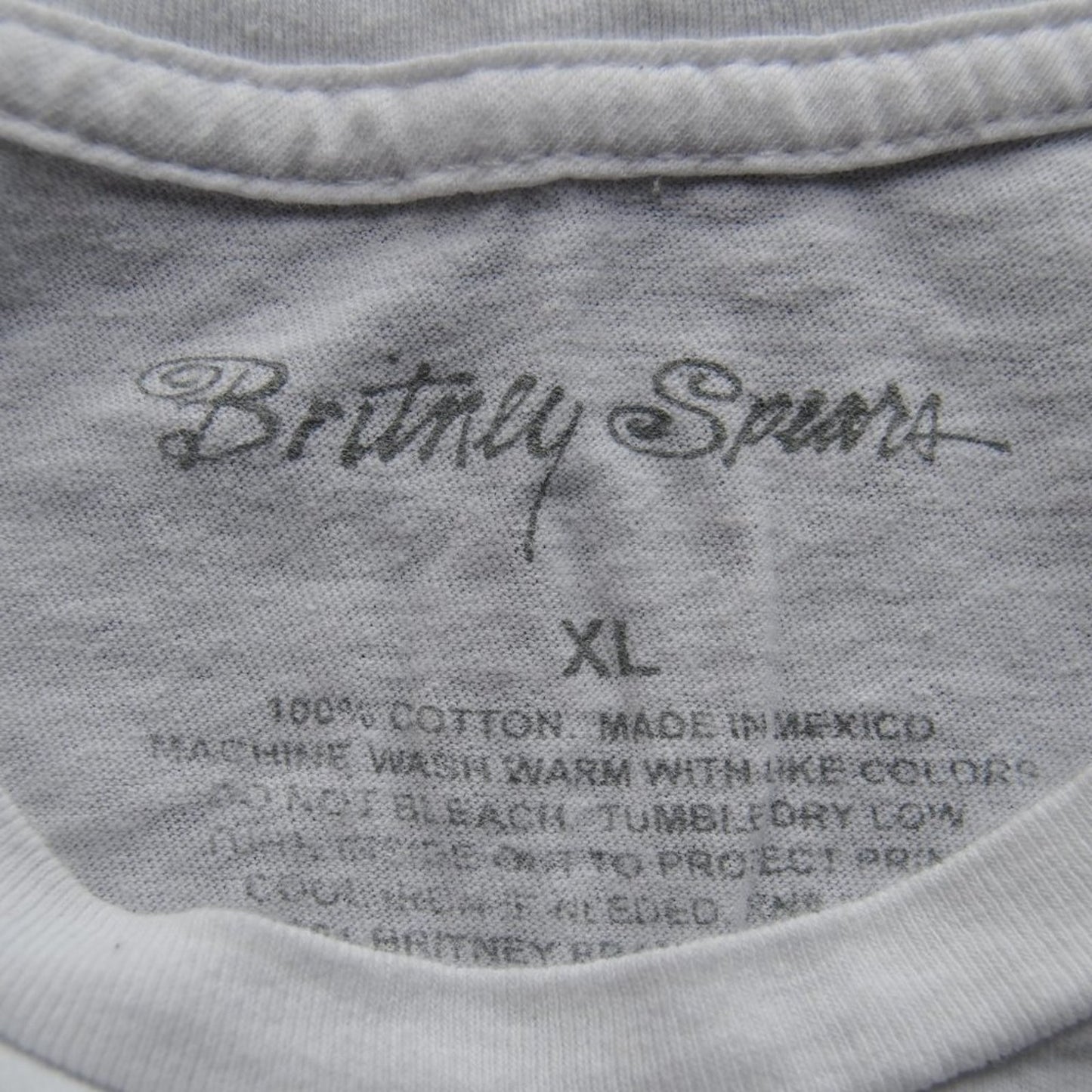 Britany Spears X-Large White Short Sleeve Shirt