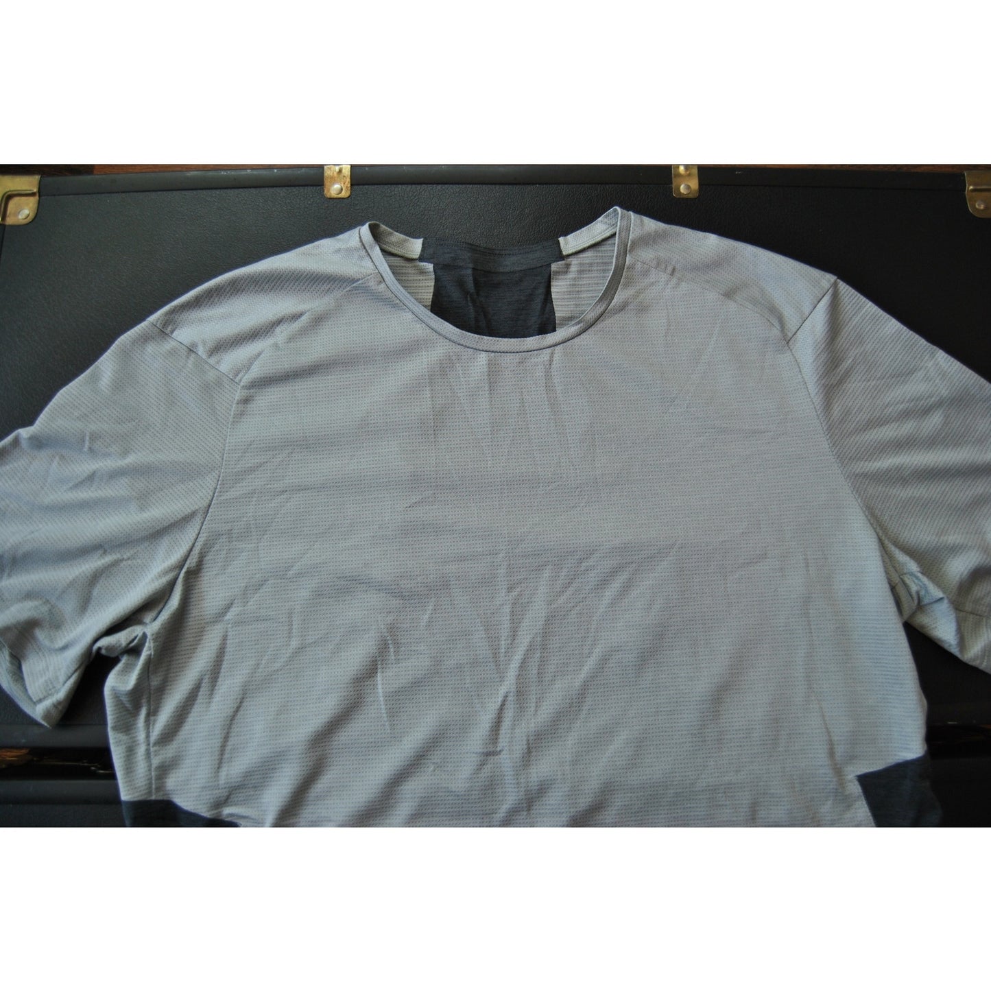 Lululemon Two Toned Gray Short Sleeve Shirt