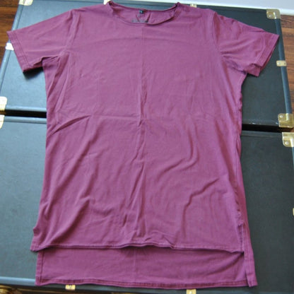 Alphalete Large Maroon/Burgundy Short Front/Long Back Short Sleeve Shirt