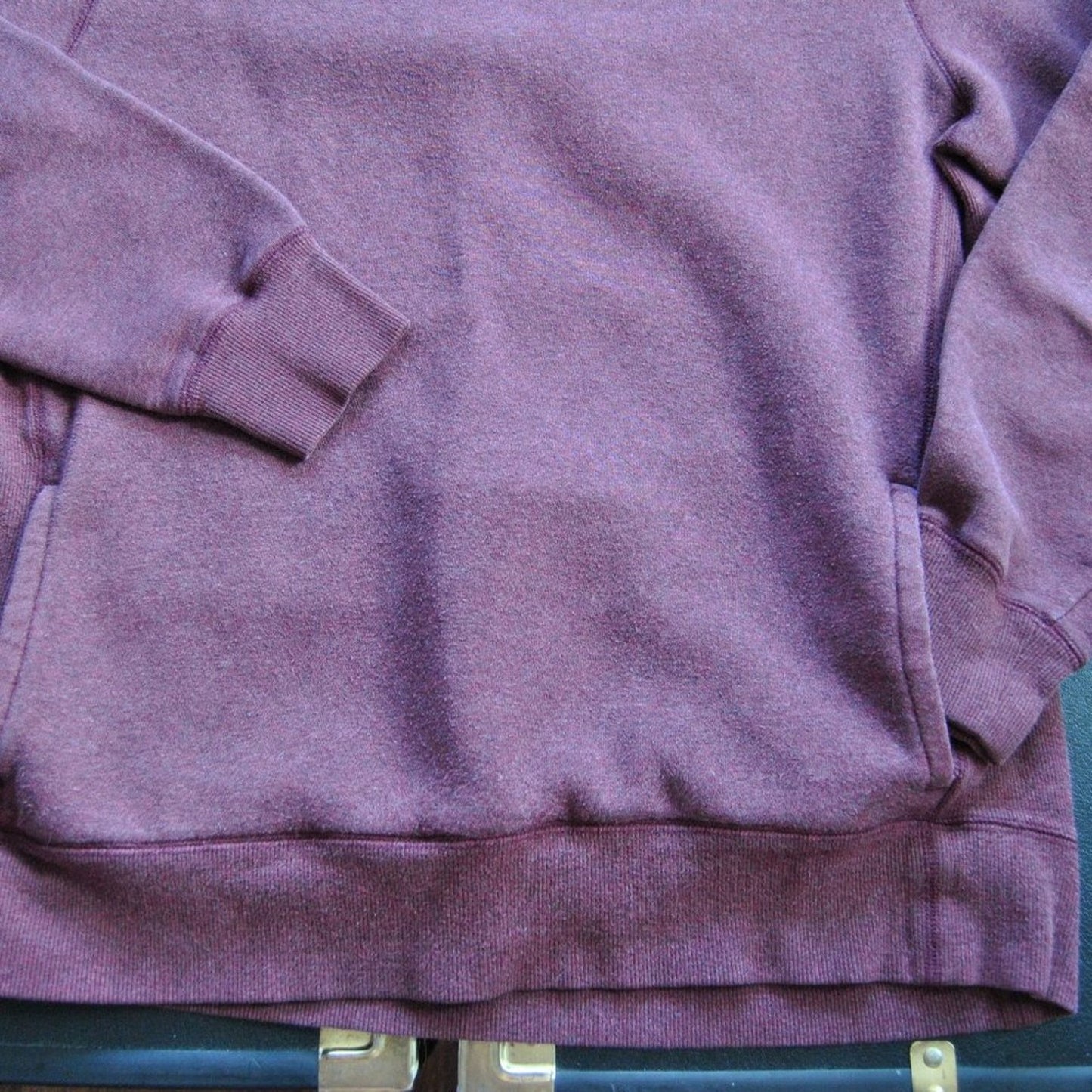 Moosejaw Mountaineering Medium Crewneck Sweater with Pockets Maroon