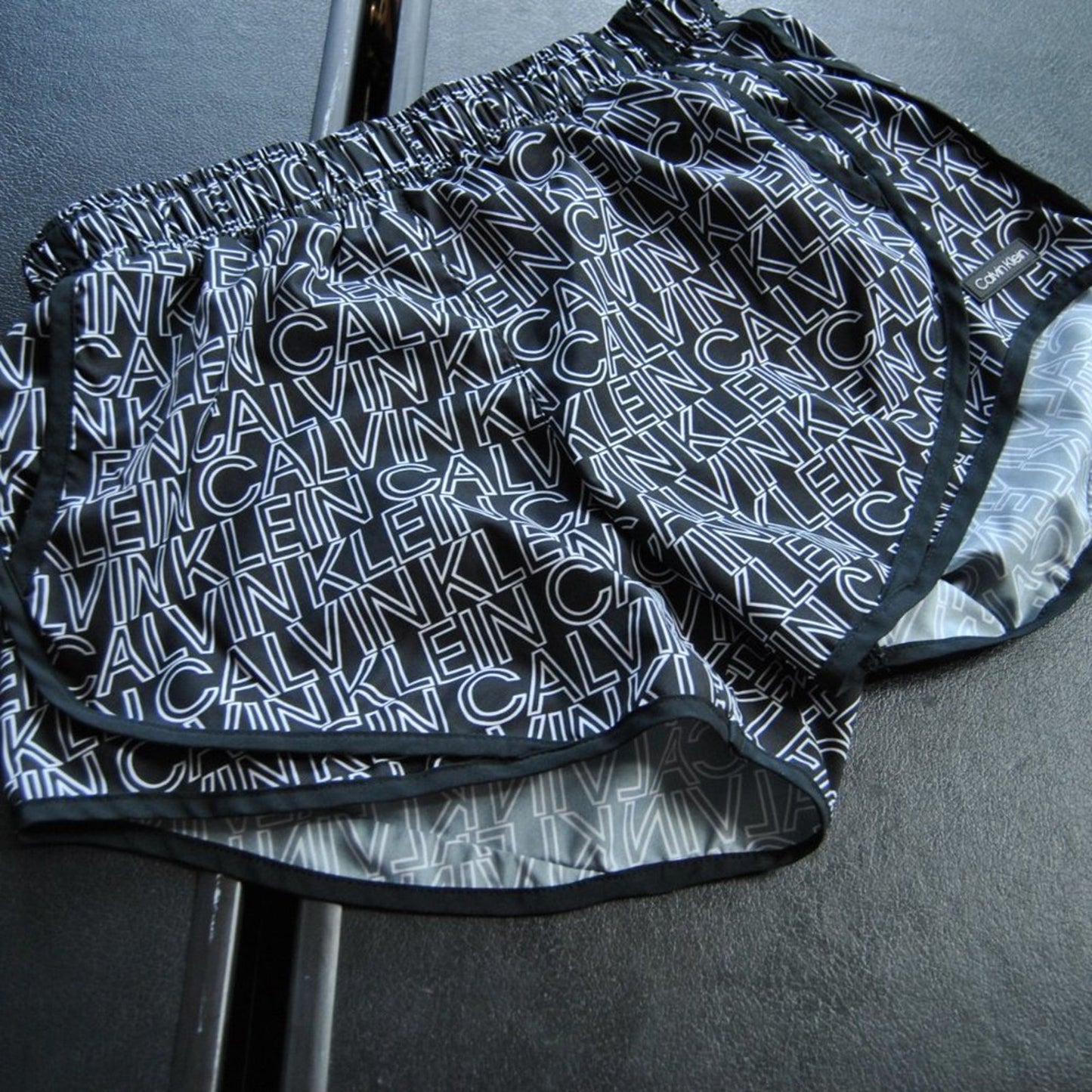 Calvin Klein Black & White CK Logo Repeat Shorts w/ Pockets Small