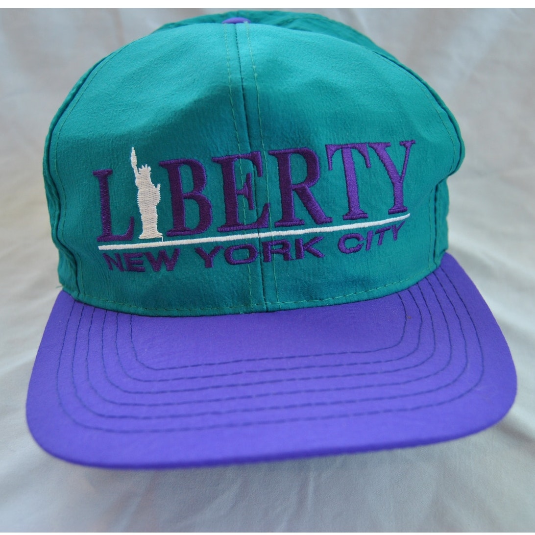 Statue Liberty New York City 90s Vintage Teal & Purple Snapback Hat