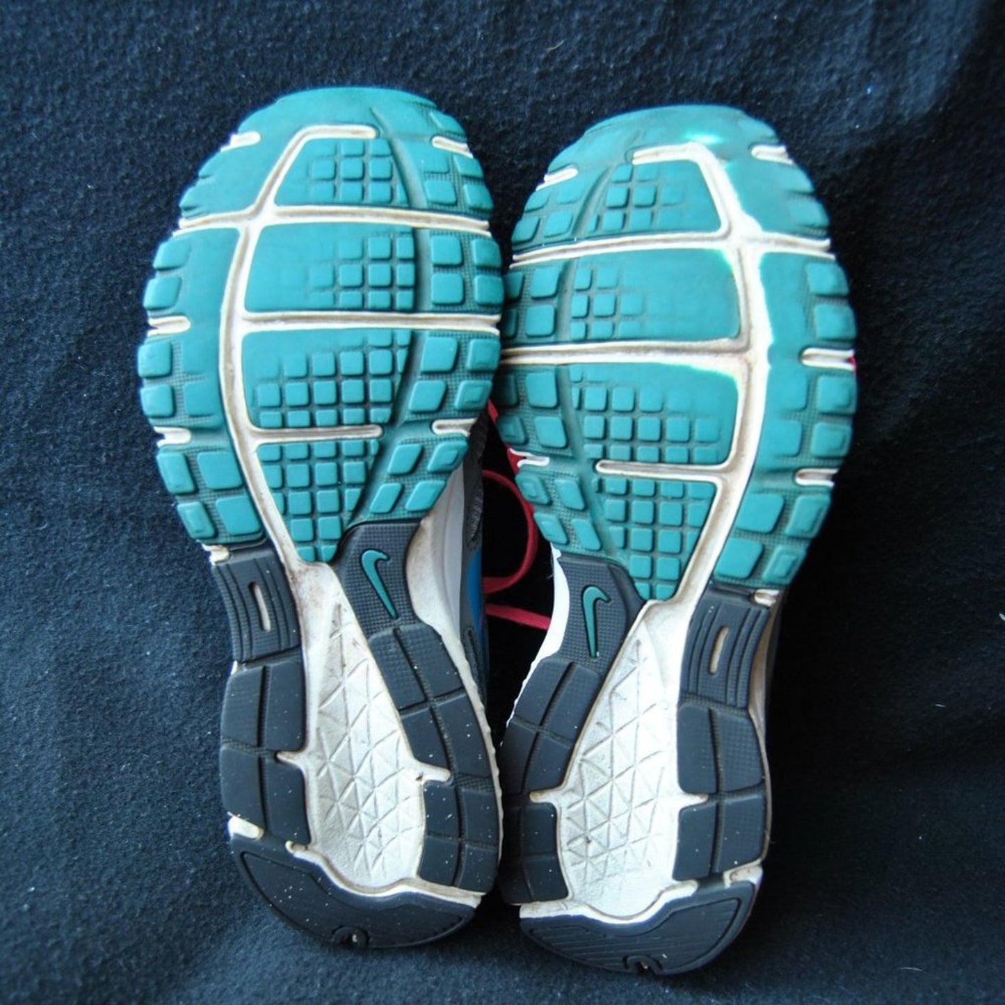 Nike Revolution 2 Running Shoes Size: 7 Women's Gray and Blue with Pink Laces