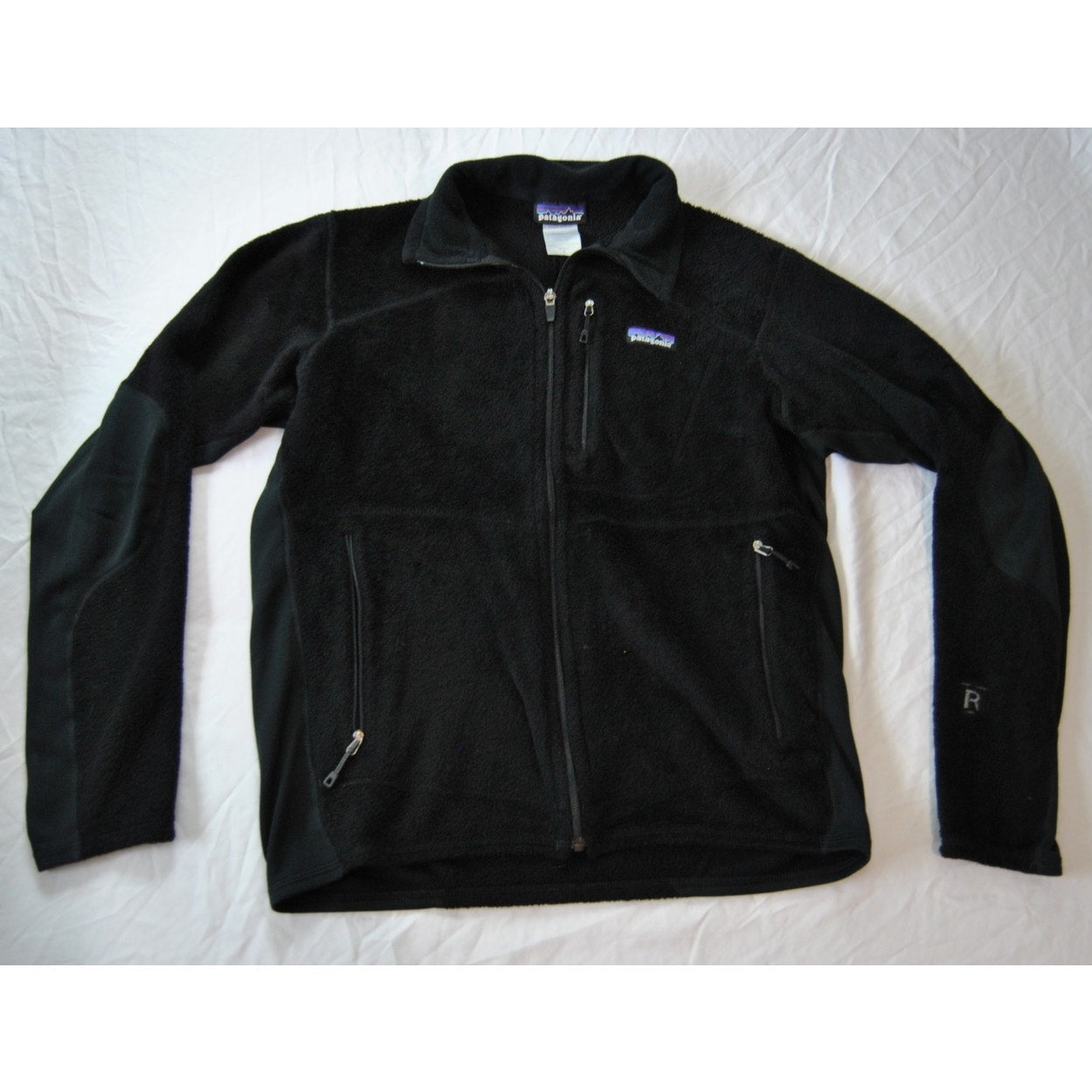 Patagonia Polartec Regulator R4 Black Full Zip Up Fleece Jacket Small