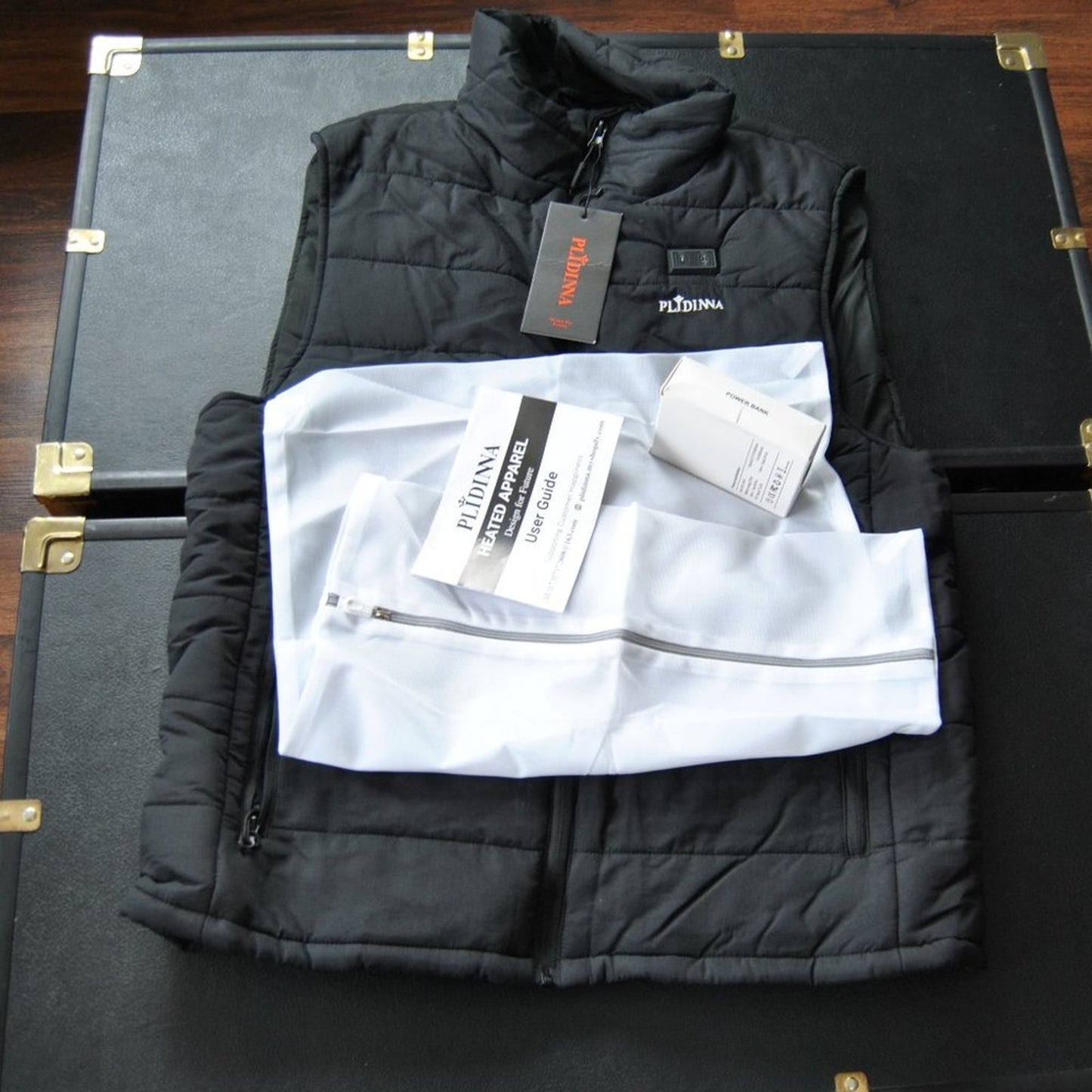 Plidinna Small Heated Vest Small Black New with Carrying Case