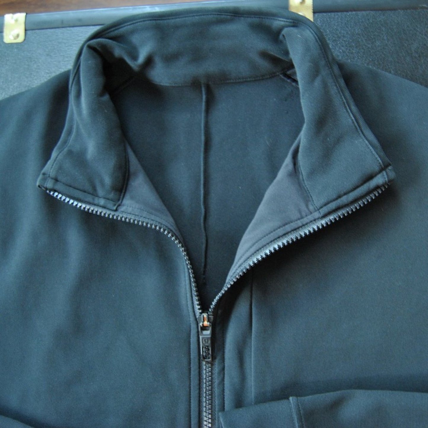 Lululemon Athletica X-large Black Full Zip Up Jacket