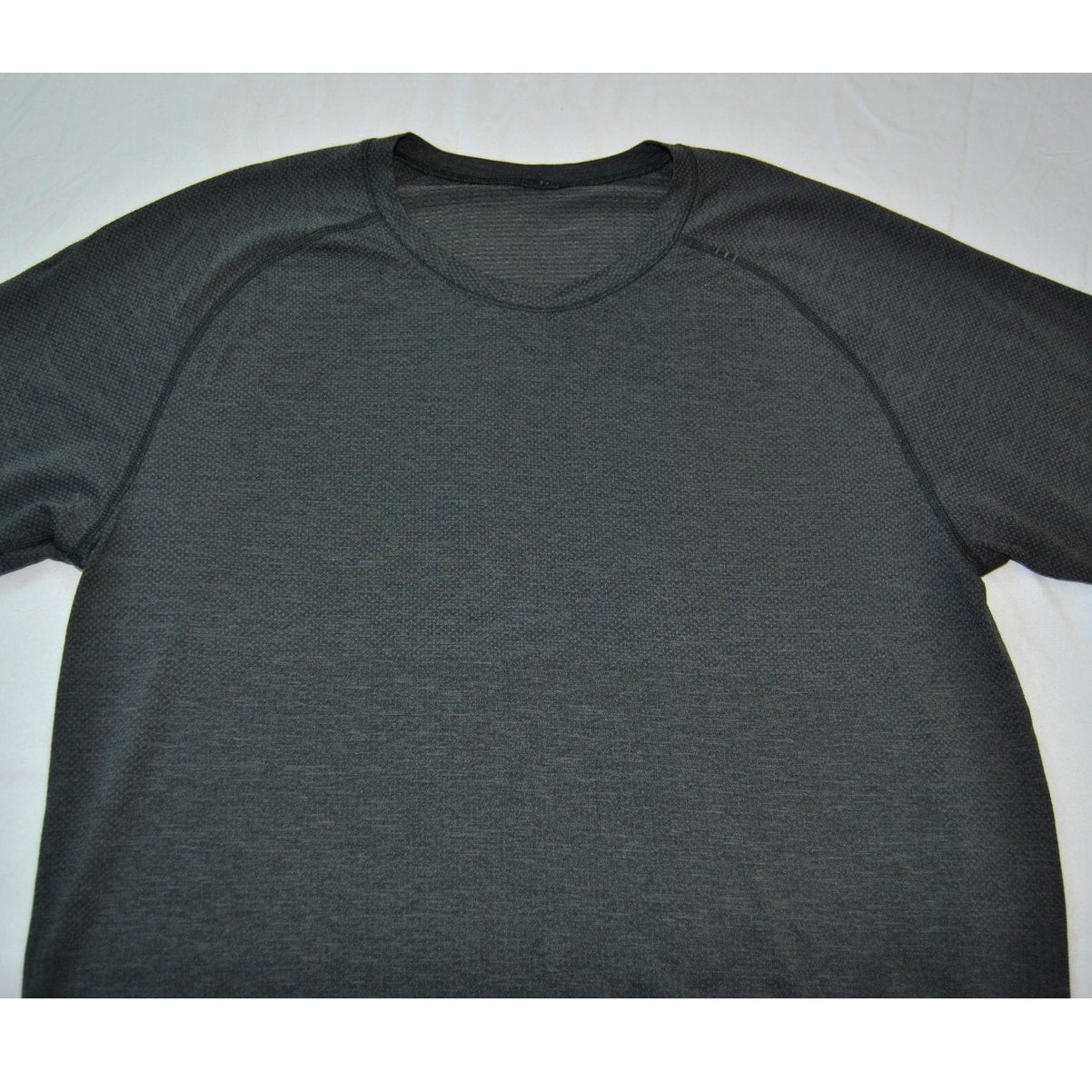 Lululemon Long Sleeve Shirt Dark Gray Medium