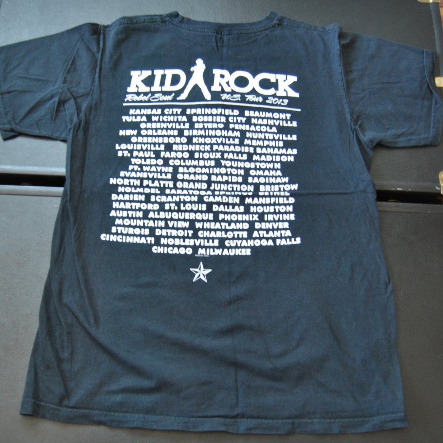 Kid Rock Rebel Soul 2013 U.S. Tour Medium Black Short Sleeve Shirt