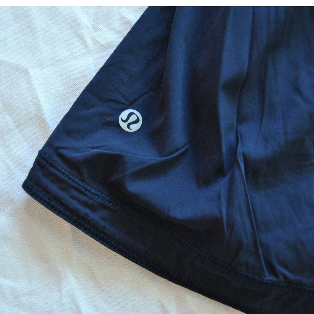 Lululemon Windbreaker with Hideaway Hoodie Size 10 Dark Blue