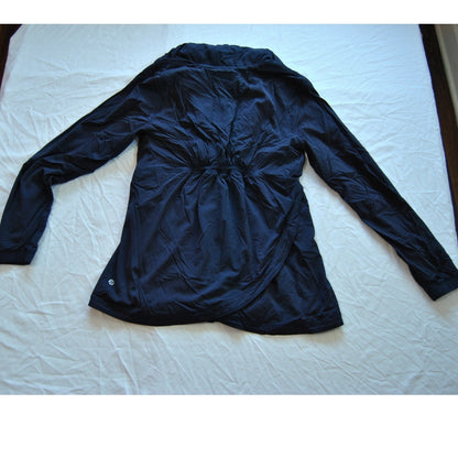 Lululemon Windbreaker with Hideaway Hoodie Size 10 Dark Blue