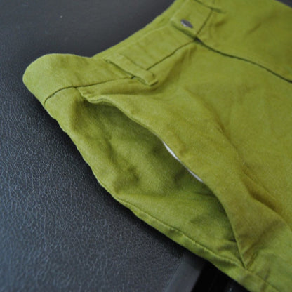 Lululemon Size: 34 Green Shorts w/ Zipper Pocket