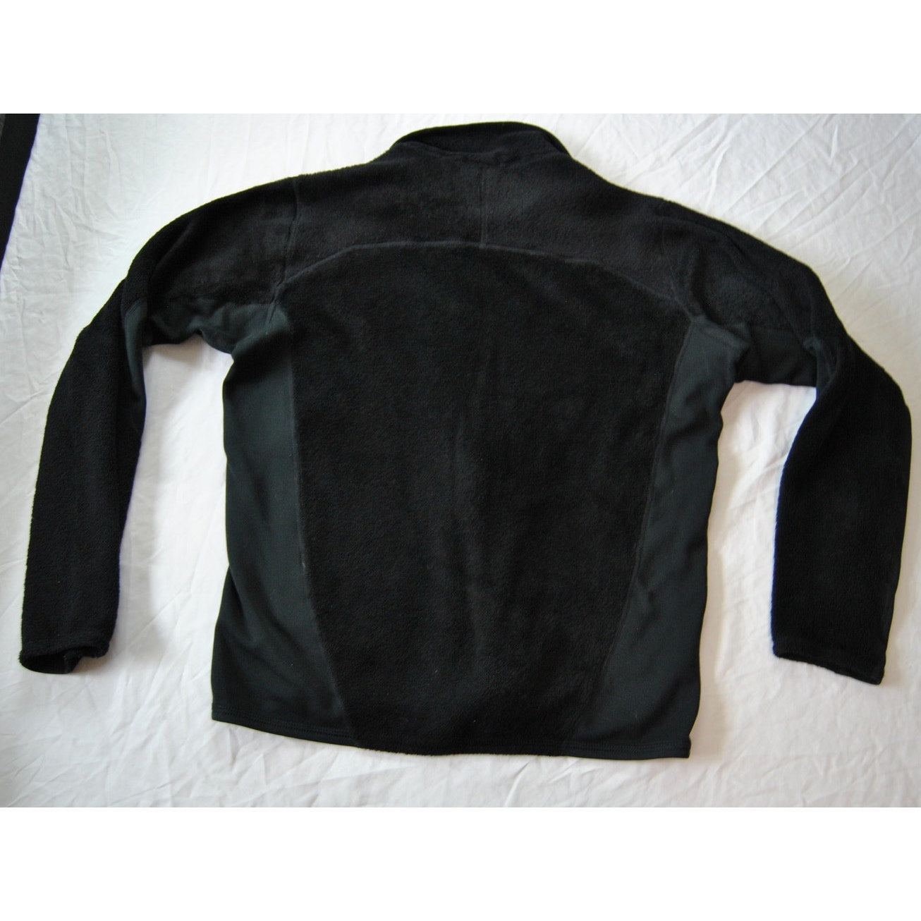 Patagonia Polartec Regulator R4 Black Full Zip Up Fleece Jacket Small