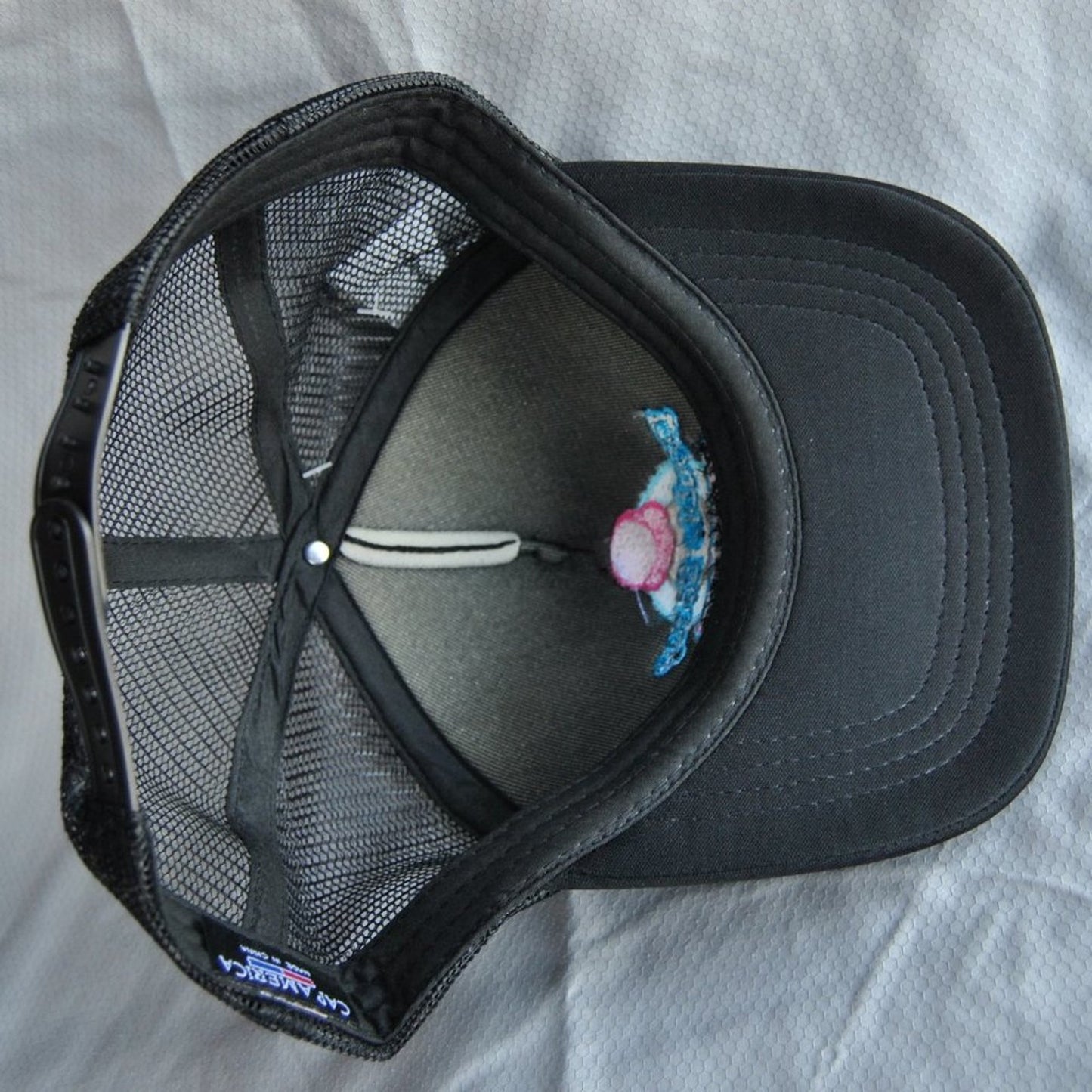 Double Scoop Ice Cream Parlor Black Trucker Hat w/ Adjustable Strap (NWT)