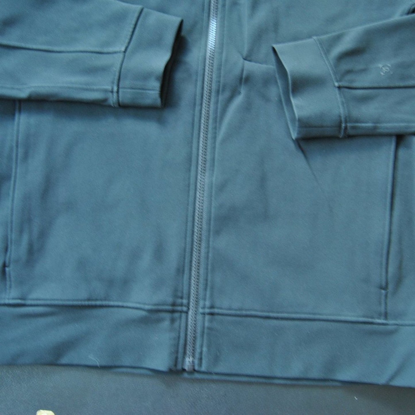 Lululemon Athletica X-large Black Full Zip Up Jacket