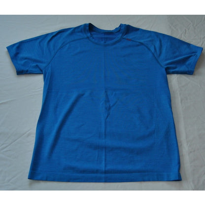 Lululemon Small Blue Short Sleeve Shirt