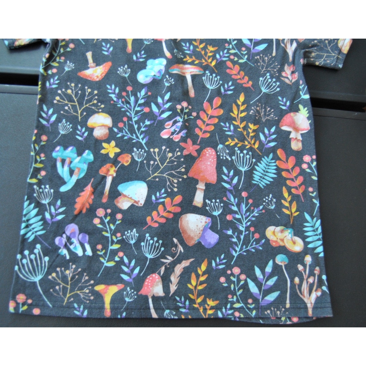 Trippy Fresh Laundry Medium Mushroom Design Short Sleeve Shirt