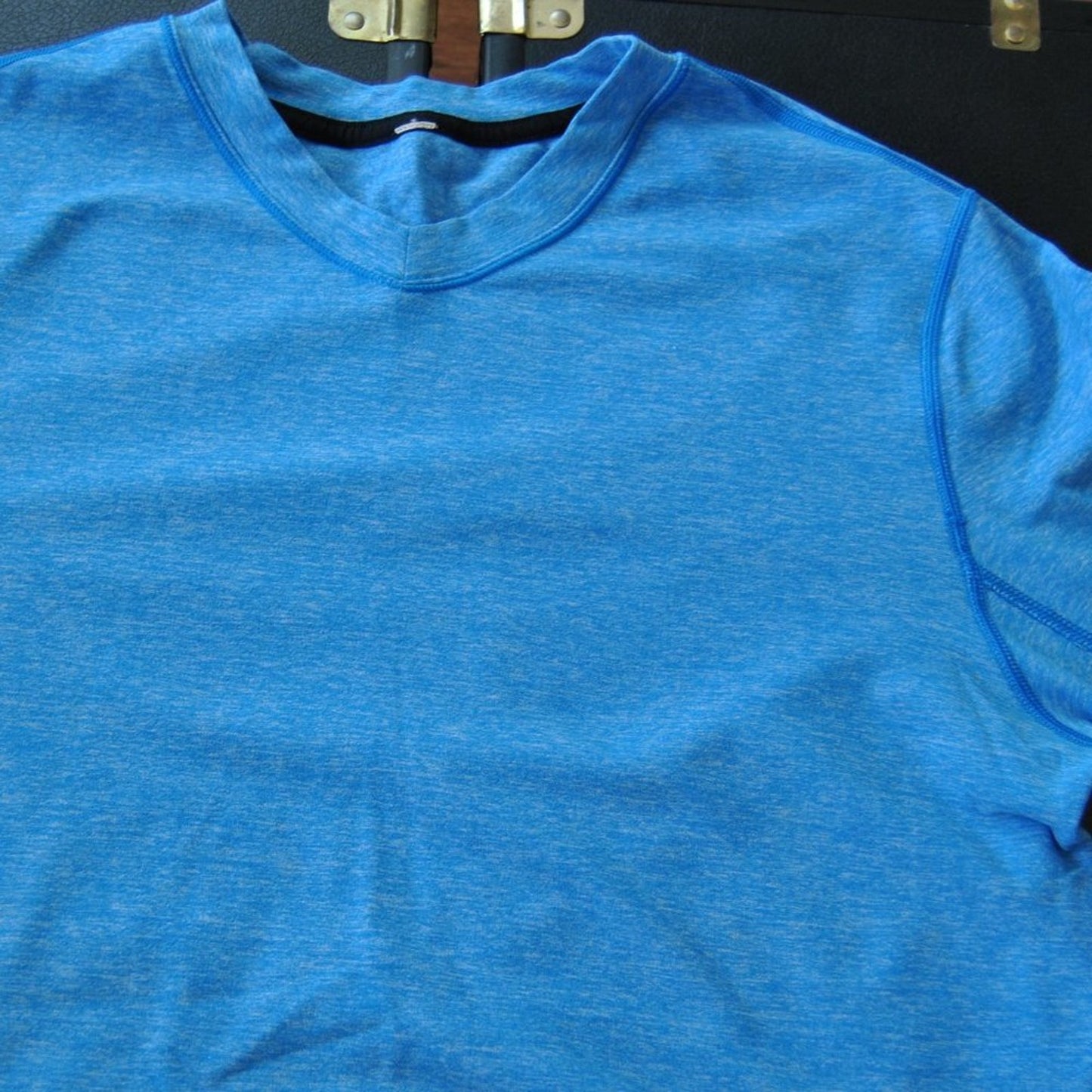Lululemon Medium Surge Warm Blue w/ Black Accent & Logo Long Sleeve Shirt