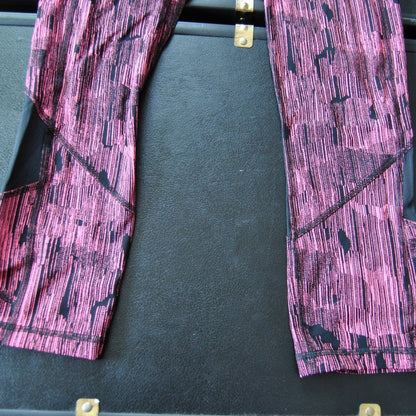 Lululemon Leggings with Pockets Pink and Black Size 6