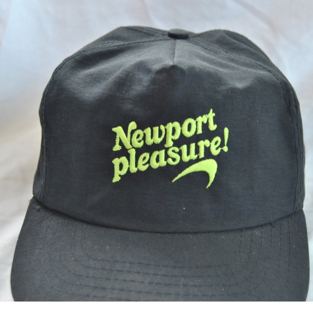 Vintage 90s Newport Pleasure Black Promo Black & Green Snapback Hat