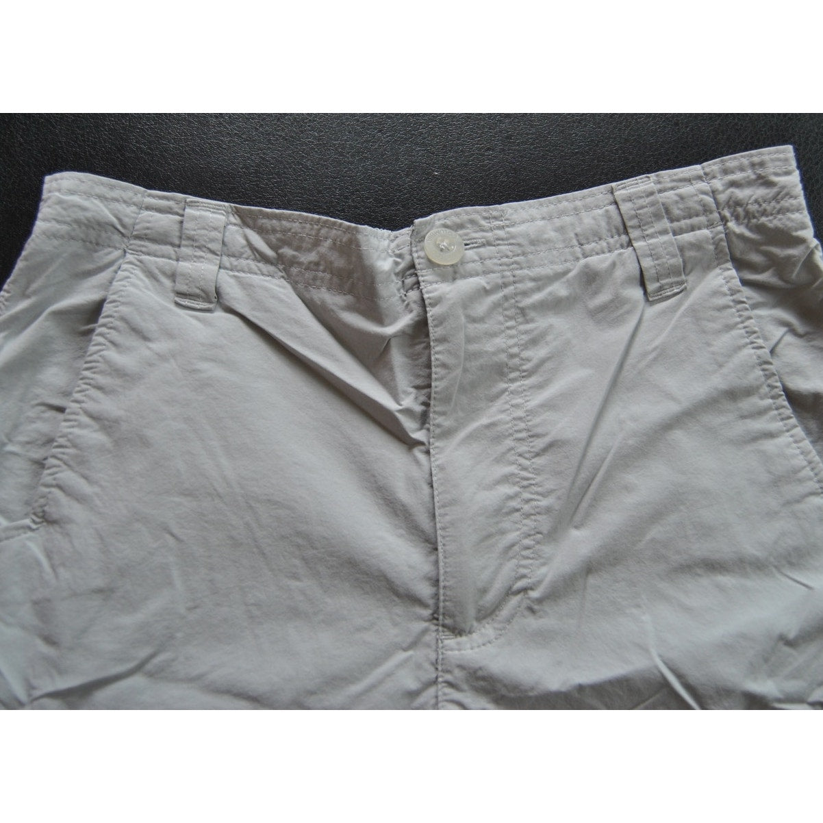 Columbia Omni Shade Shorts Small Gray