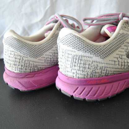 Brooks Revel 3 Pink and Gray Size 10 Running Shoe