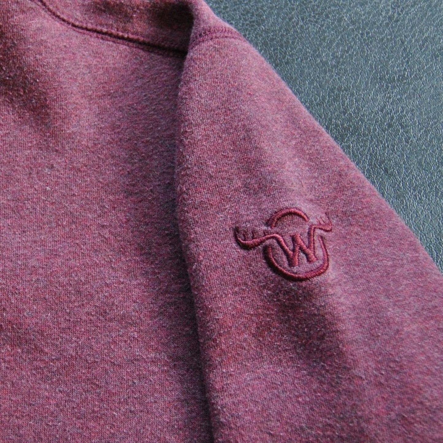 Moosejaw Mountaineering Medium Crewneck Sweater with Pockets Maroon