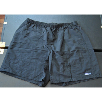 Patagonia Large Black 7" Inseam Shorts w/ Front & back Pocket