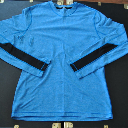 Lululemon Medium Surge Warm Blue w/ Black Accent & Logo Long Sleeve Shirt