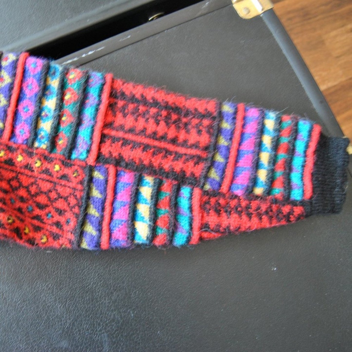The Peruvian Connection Handmade Sweater Red Petite