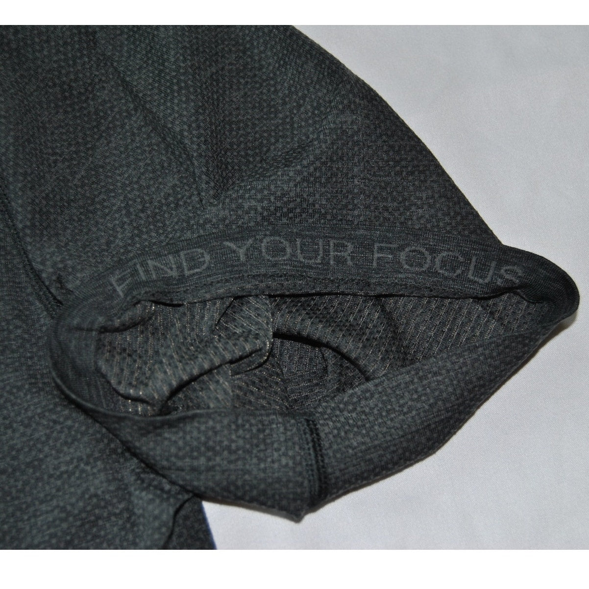 Metal Vent Tech Graphite Grey/Black Short Sleeve Shirt
