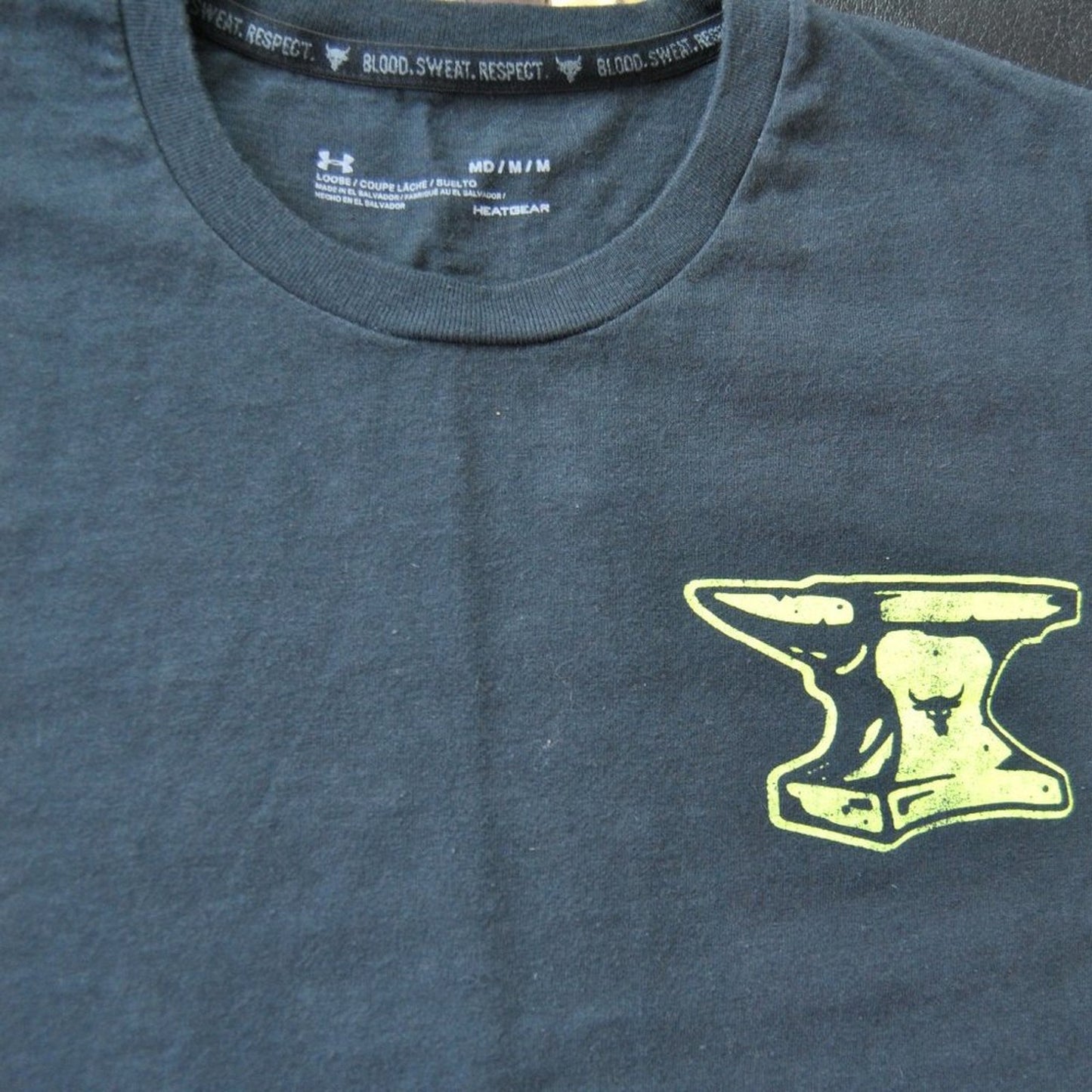 Project Rock Under Armour Iron Paradise Wrecking Crew Medium Black SS Shirt