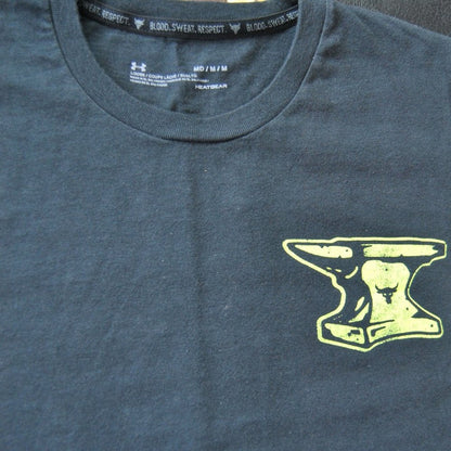 Project Rock Under Armour Iron Paradise Wrecking Crew Medium Black SS Shirt