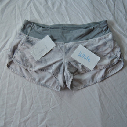 Lululemon Speed Up Low-Rise Lined Short 2.5" Size 8