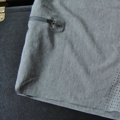 Vuori Sonic Seamless Board Shorts Gray Size 32