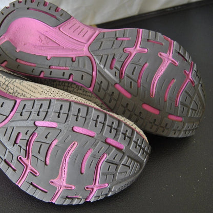 Brooks Revel 3 Pink and Gray Size 10 Running Shoe
