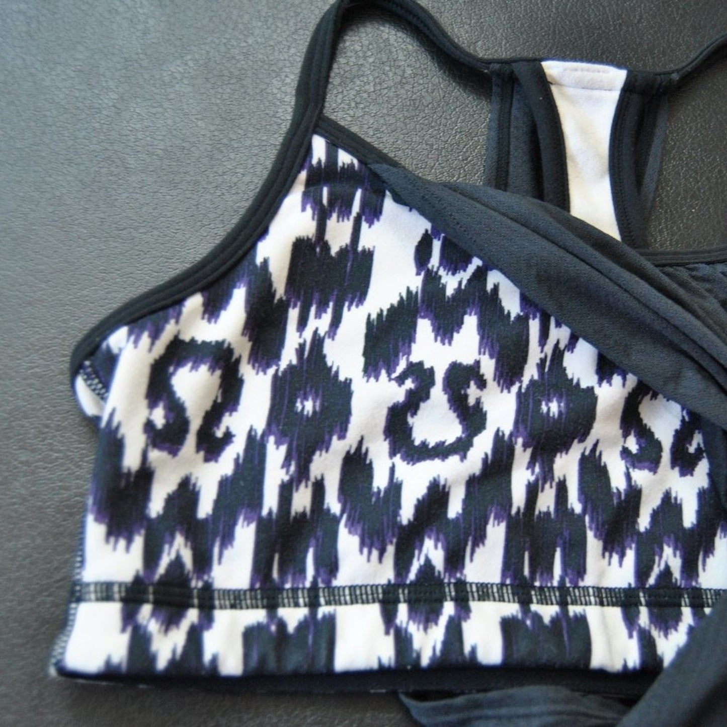 Lululemon Tank Top with Built in Bra Black White Size: 6