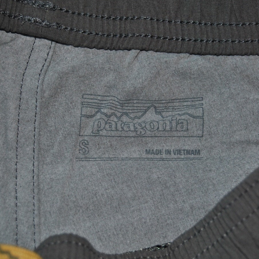 Patagonia Wavefarer Volley Gray Teal & Yellow 5" Shorts Small