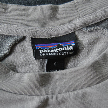 Patagonia Mountain Logo Small Gray Long Sleeve Shirt 1973 Fitz Roy Scope