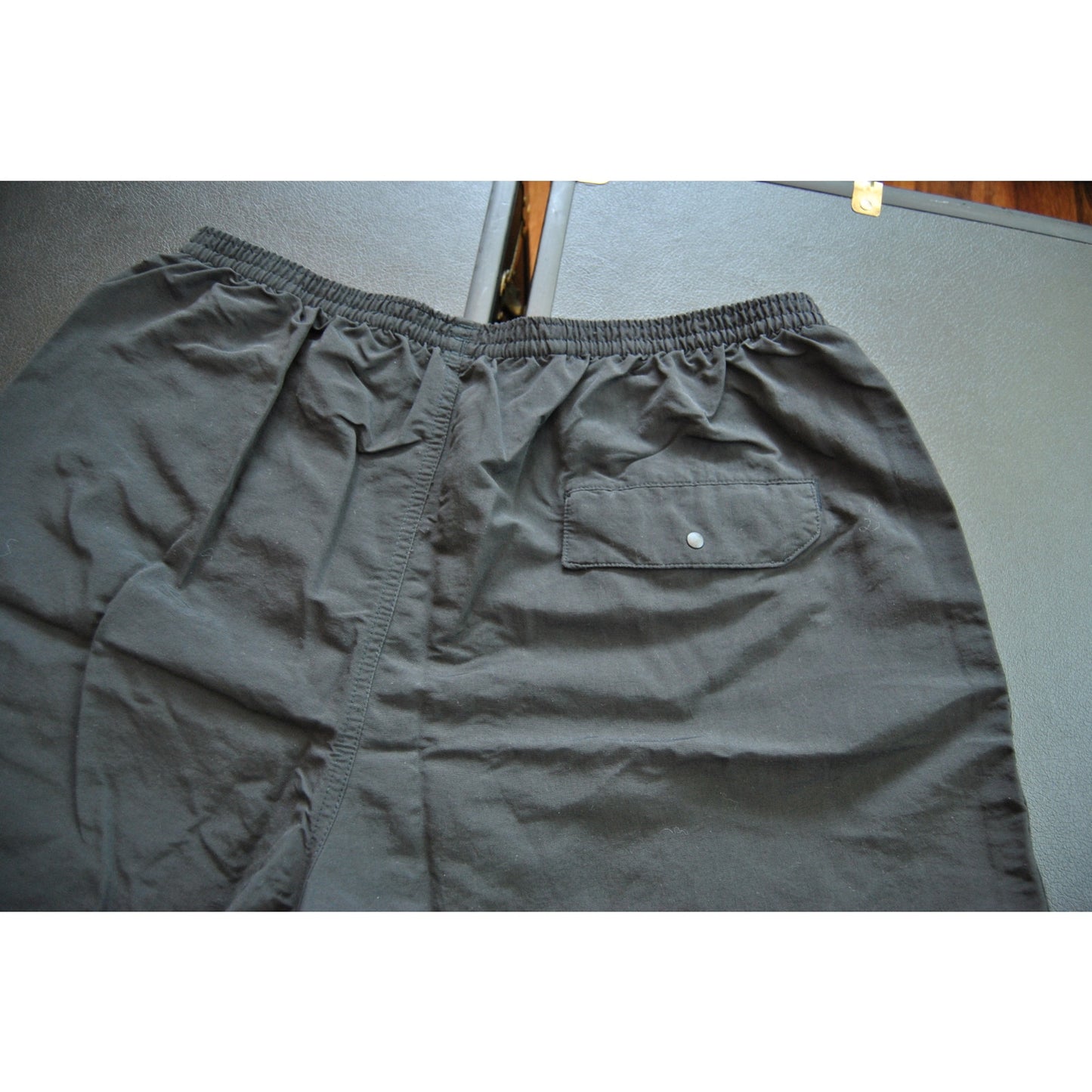 Patagonia Large Black 7" Inseam Shorts w/ Front & back Pocket