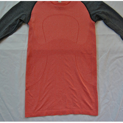 Lululemon Swiftly Tech Pink w/ Gray Size 4 Sleeves Long-Sleeve